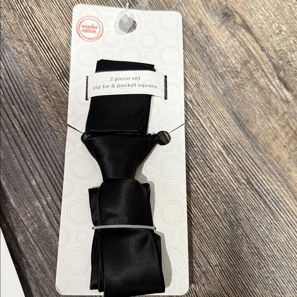2 Wonder Nation Black Kids Suspender & Bow Tie and zip tie & pocket square set - Picture 7 of 11